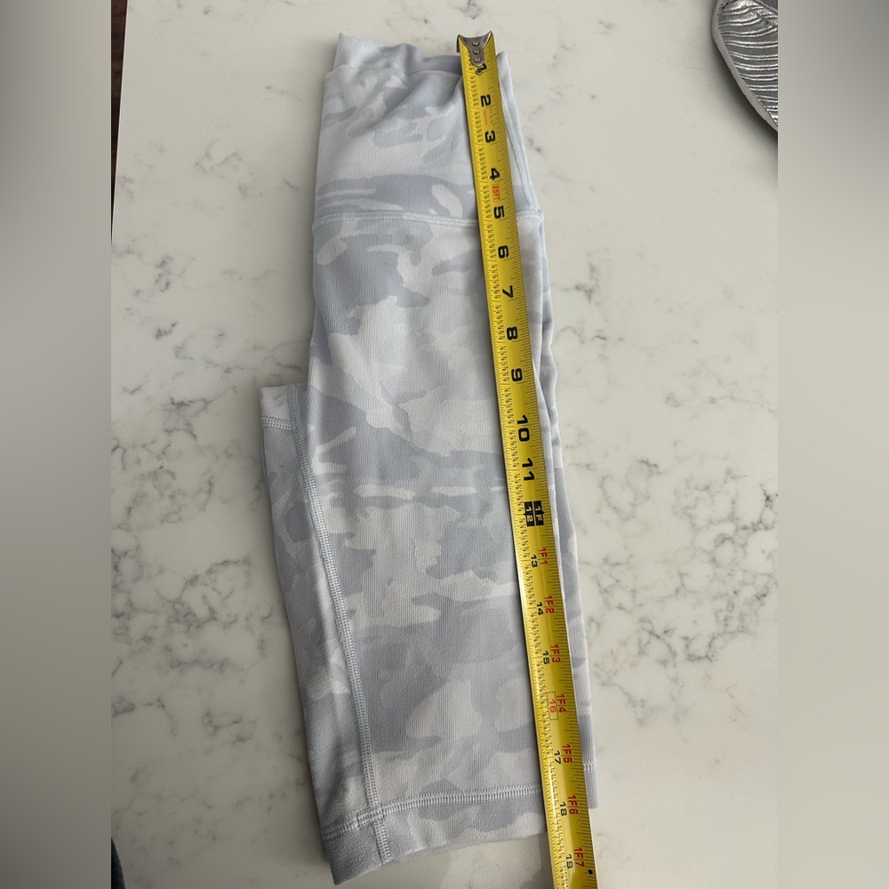 High rise Lululemon align shorts size 2